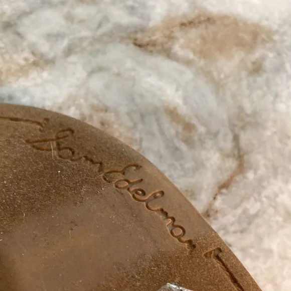 Girls beaded Sam Edelman.  Size 1 - Picture 4 of 8